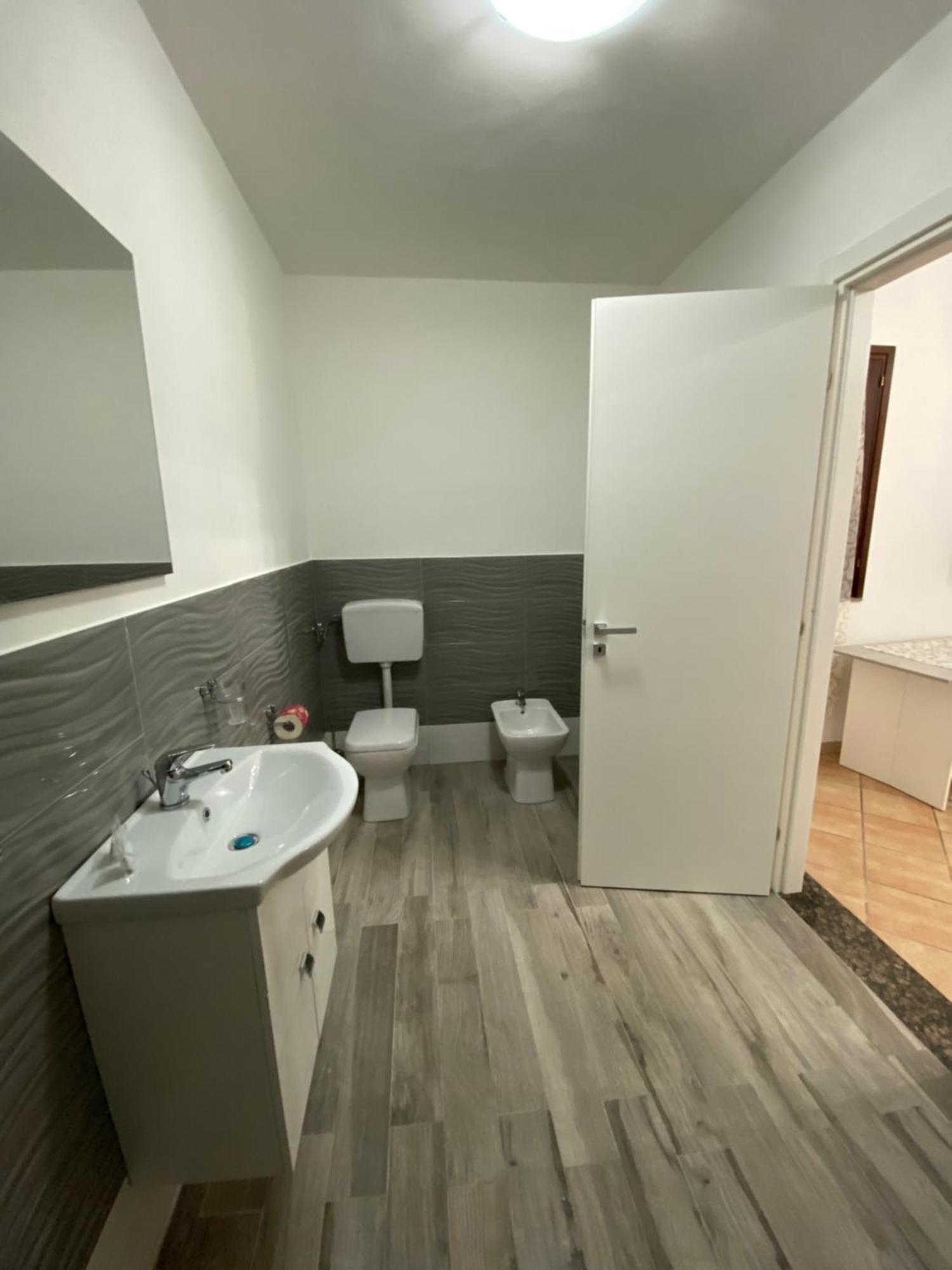 L'Olimpo Sul Mare Bed & Breakfast Лампедуза Екстериор снимка